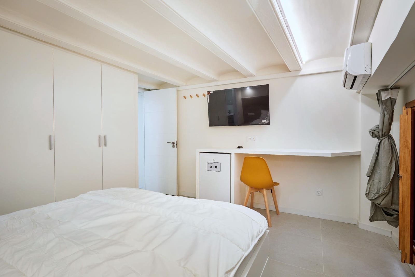 Leilighet til salgs i Barcelona by - € 950 000 (Ref: 9640742)