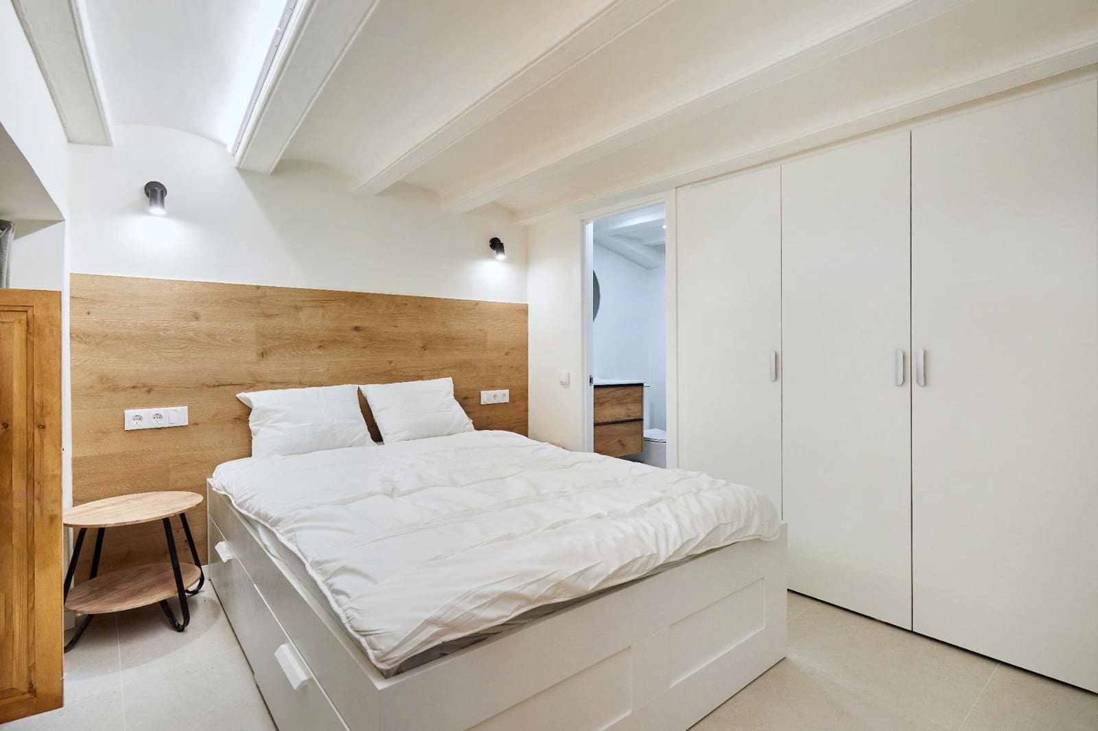 Leilighet til salgs i Barcelona by - € 950 000 (Ref: 9640742)