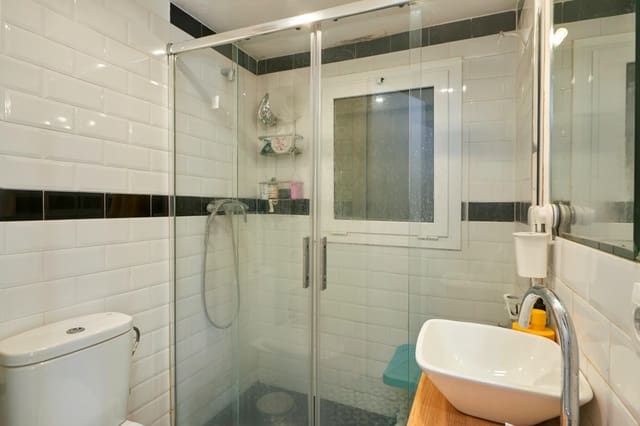 1 soverom Leilighet til salgs i Sant Pere, Santa Caterina i La Ribera, Barcelona by - € 179 000 (Ref: 9640745)