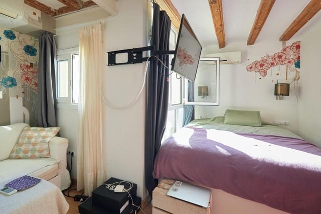 1 soverom Leilighet til salgs i Sant Pere, Santa Caterina i La Ribera, Barcelona by - € 179 000 (Ref: 9640745)