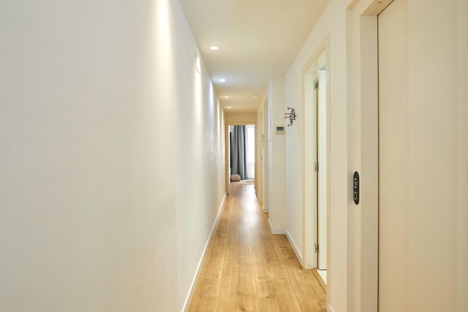 2 bedroom Flat for sale in Barcelona city - € 522,500 (Ref: 9640748)