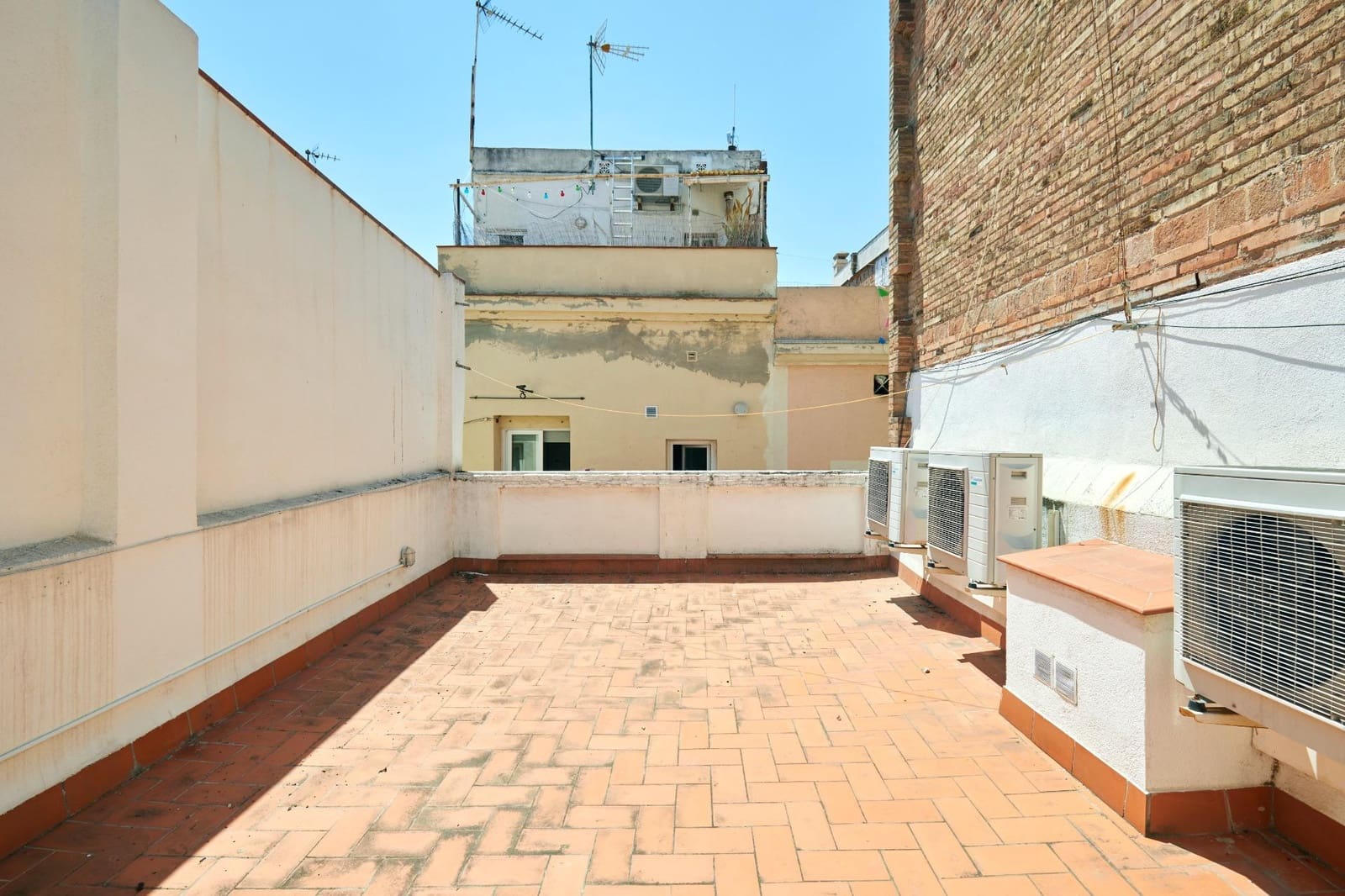 2 bedroom Flat for sale in Barcelona city - € 522,500 (Ref: 9640748)