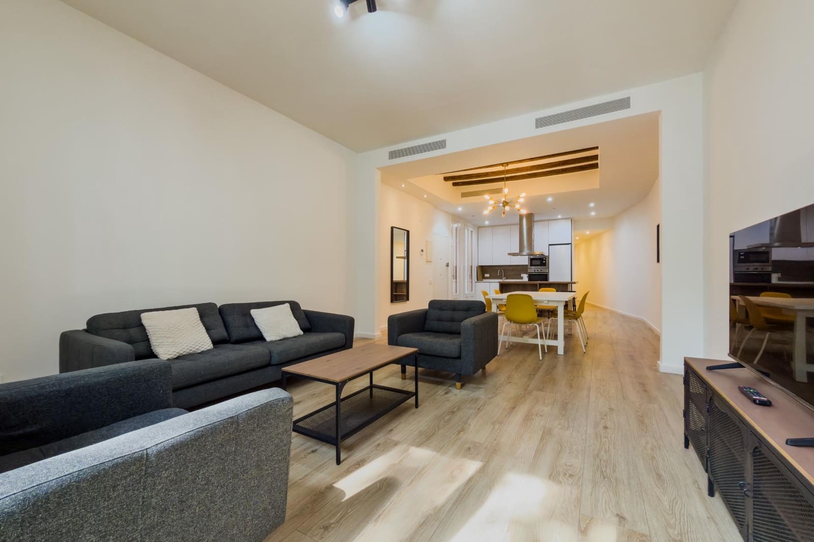 3 soverom Leilighet til salgs i Barcelona by - € 697 000 (Ref: 9640751)