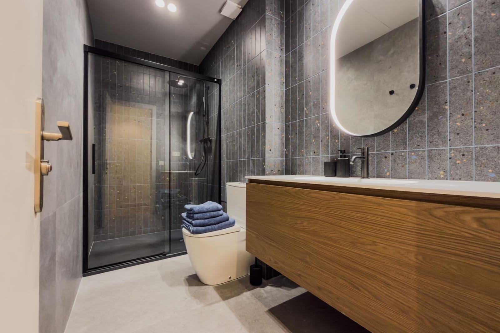 3 soverom Leilighet til salgs i Barcelona by - € 697 000 (Ref: 9640751)