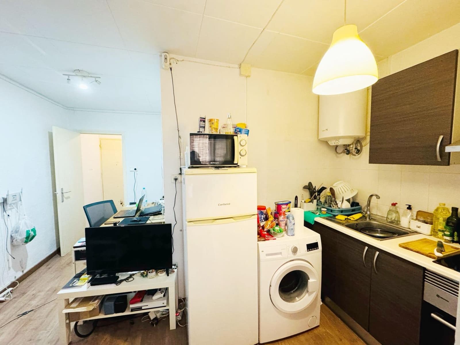 1 soverom Leilighet til salgs i Barcelona by - € 126 000 (Ref: 9640753)