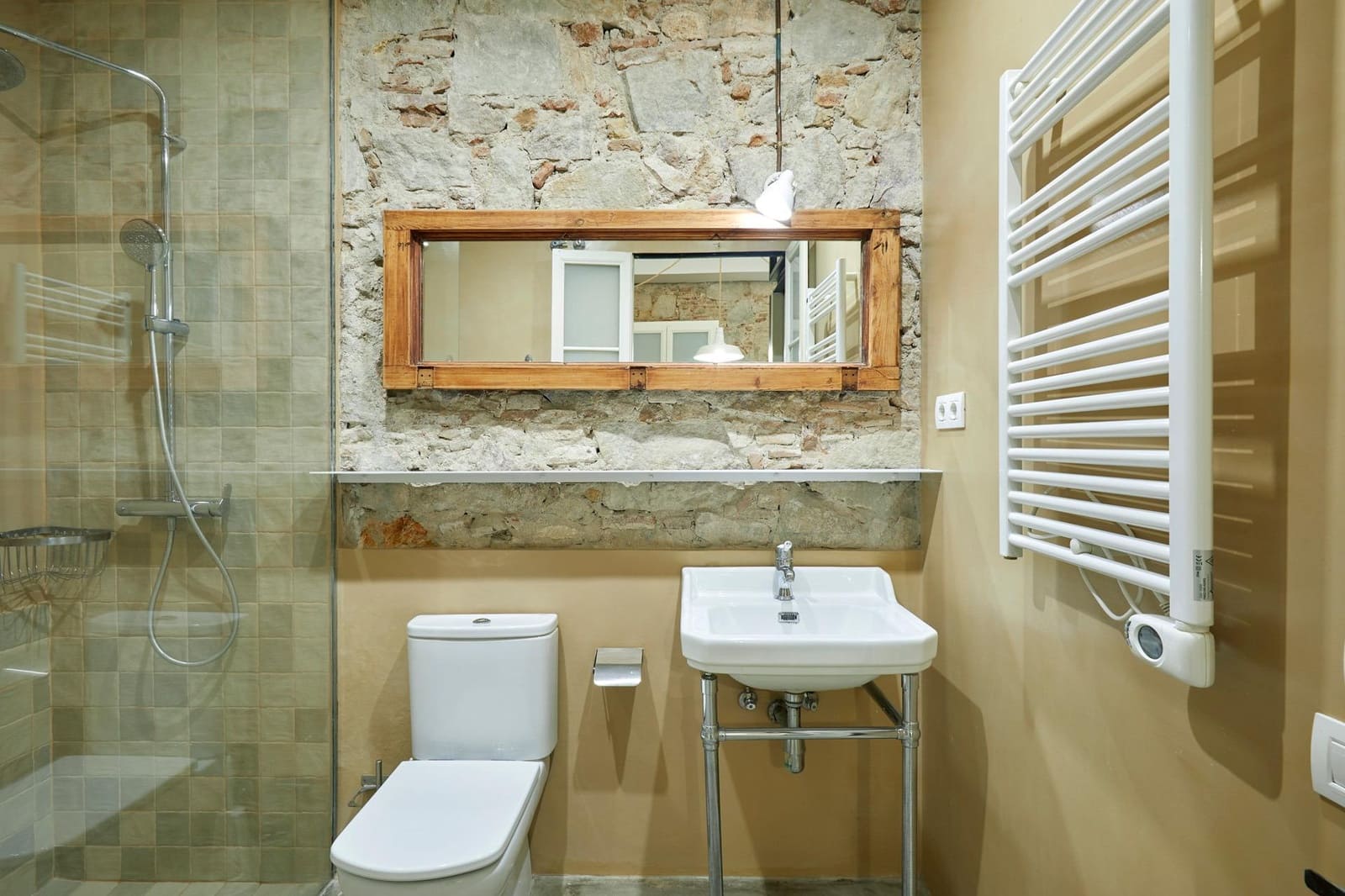 1 chambre Appartement à vendre à Barcelone ville - 231 000 € (Ref: 9640754)