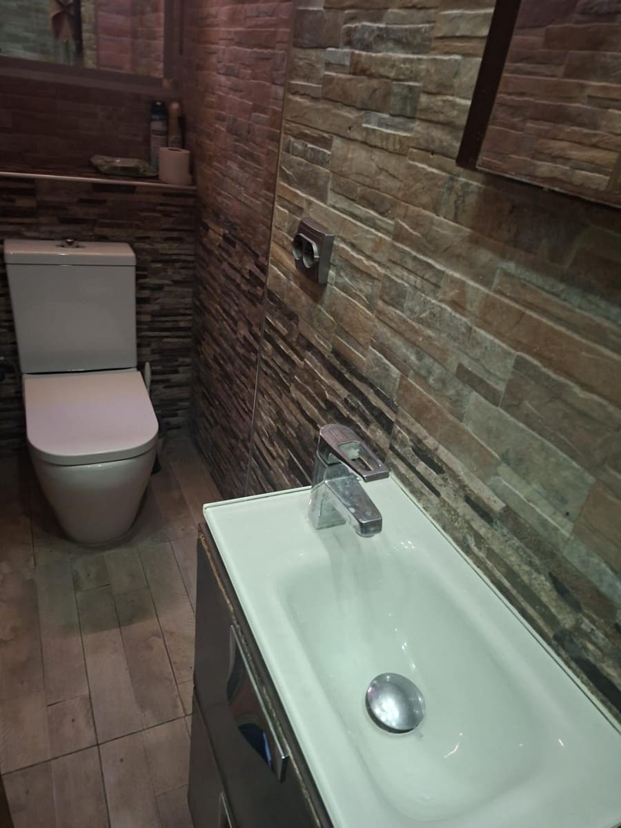 2 soverom Leilighet til salgs i Barcelona by - € 169 000 (Ref: 9640756)