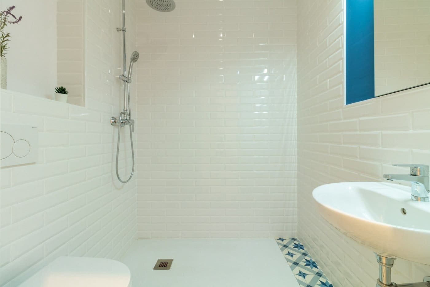 3 soverom Leilighet til leie i Barcelona by - € 1 850 (Ref: 9640759)