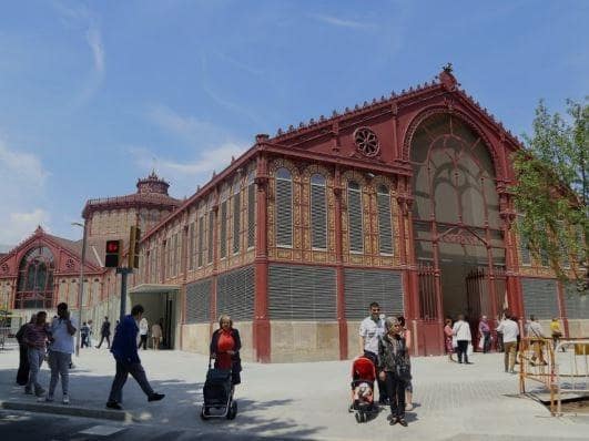 Kaupallinen myytävänä paikassa Barcelona kaupunki - 380 000 € (Ref: 9640760)