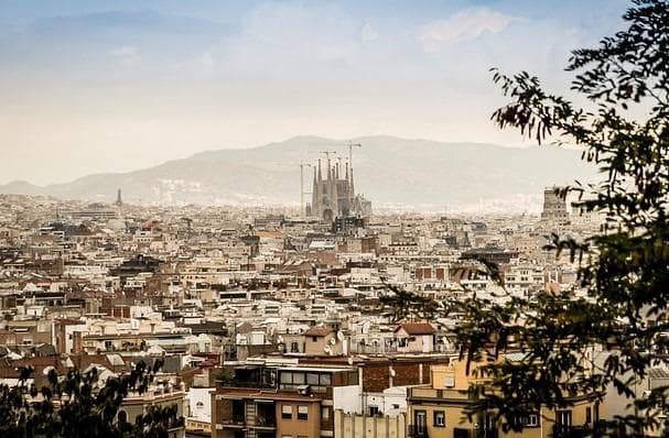 Kaupallinen myytävänä paikassa Barcelona kaupunki - 380 000 € (Ref: 9640760)