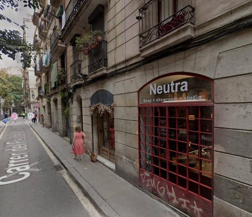 Local Comercial en Barcelona ciudad en venta - 210.000 € (Ref: 9640763)
