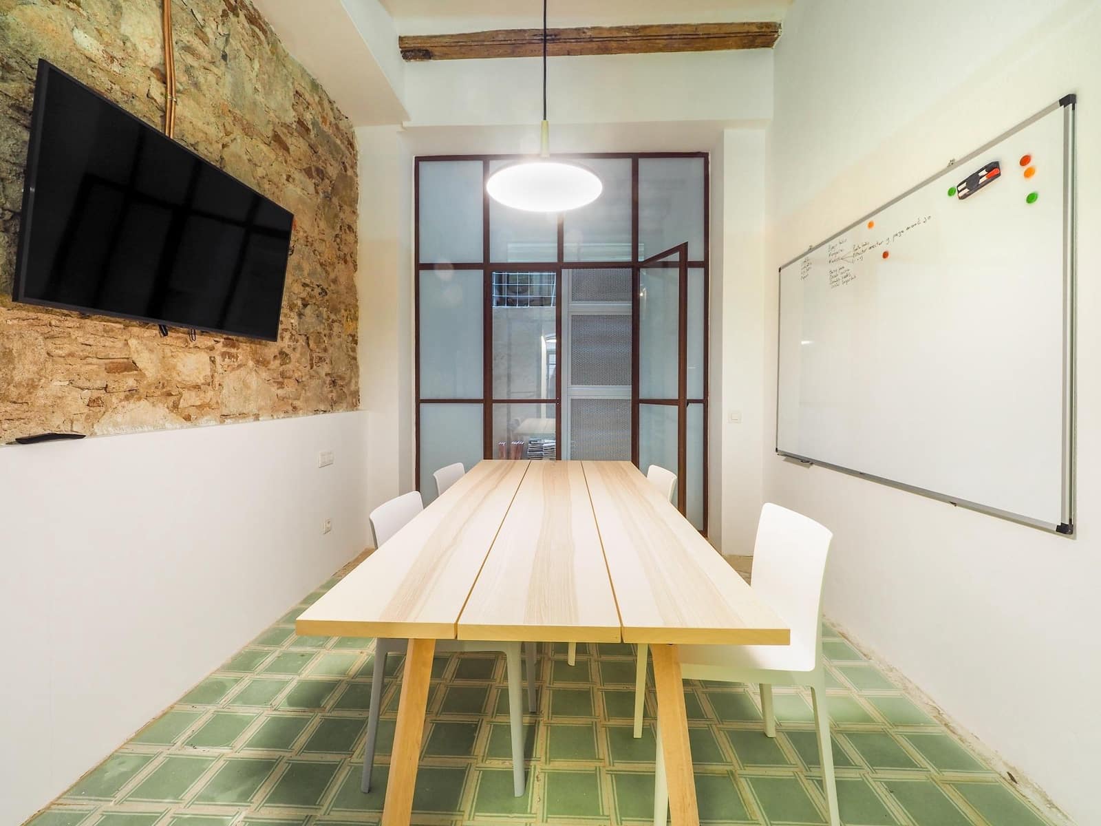 Local Comercial en Barcelona ciudad en venta - 210.000 € (Ref: 9640763)