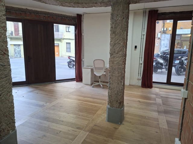 Kaupallinen vuokrattavana paikassa Barcelona kaupunki - 1 400 € (Ref: 9640769)