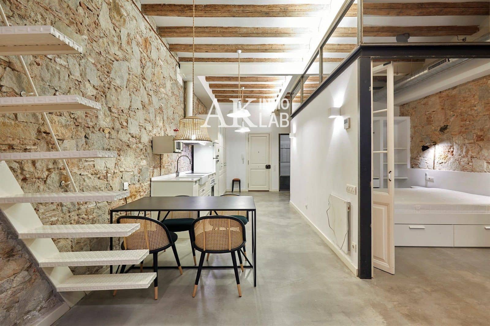 1 bedroom Flat for sale in Barcelona city - € 231,000 (Ref: 9646193)