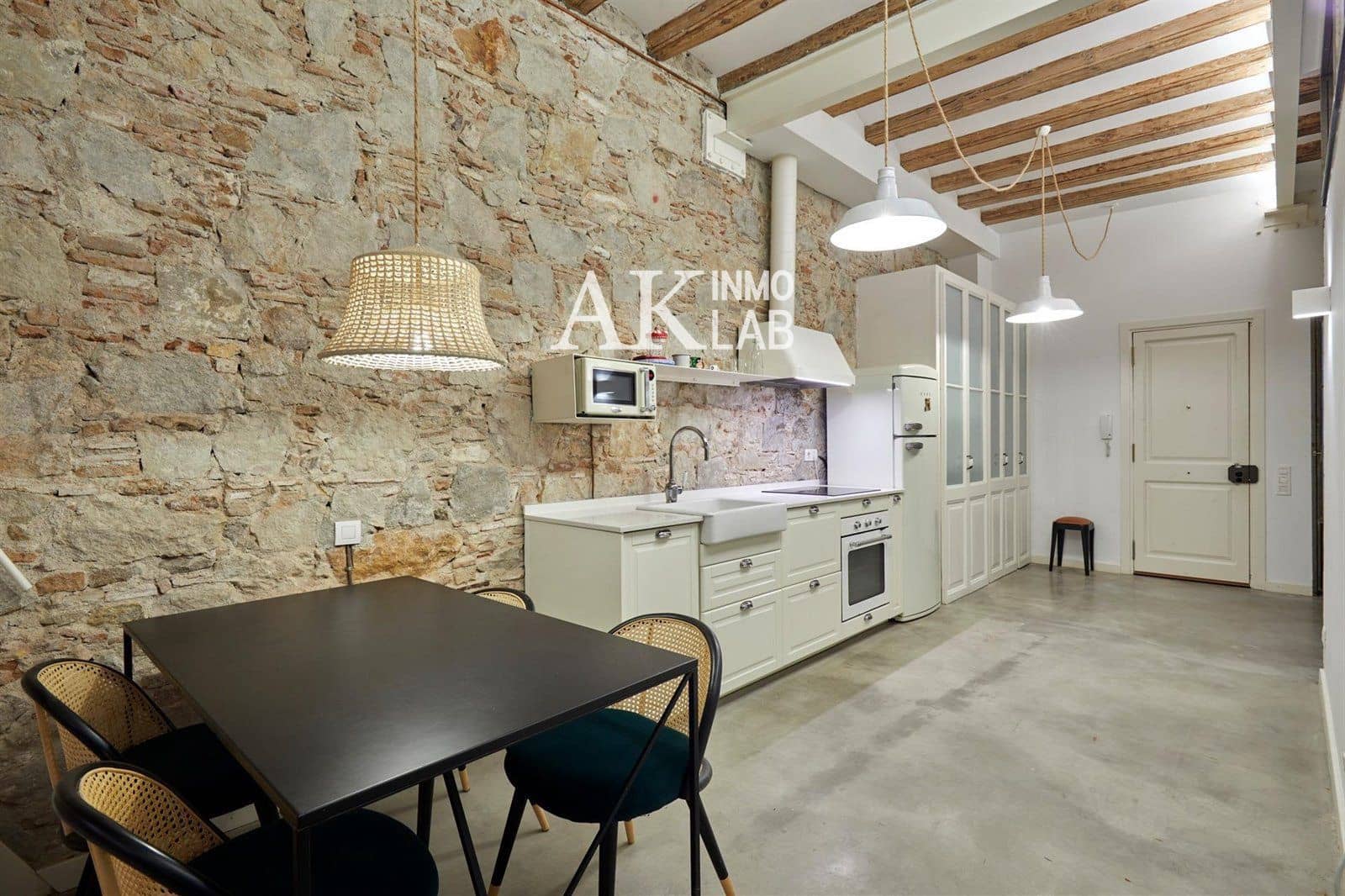 1 bedroom Flat for sale in Barcelona city - € 231,000 (Ref: 9646193)