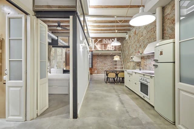 1 bedroom Flat for sale in El Raval, Barcelona city - € 231,000 (Ref: 9646193)