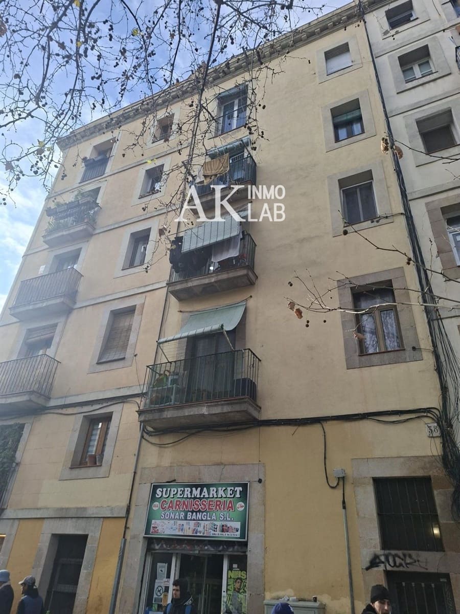 2 sypialnia Mieszkanie na sprzedaż w Miasto Barcelona - 169 000 € (Ref: 9646195)