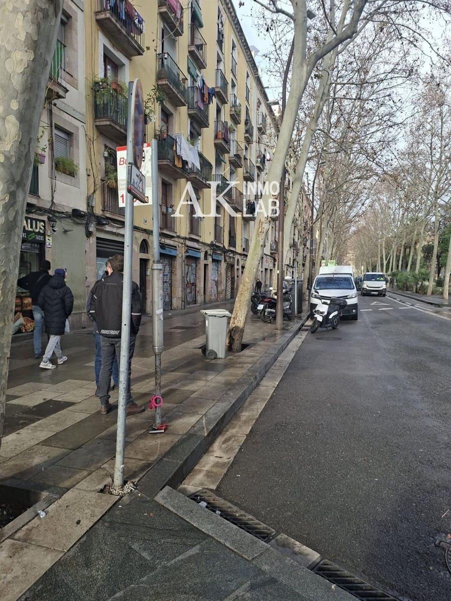 2 sypialnia Mieszkanie na sprzedaż w Miasto Barcelona - 169 000 € (Ref: 9646195)