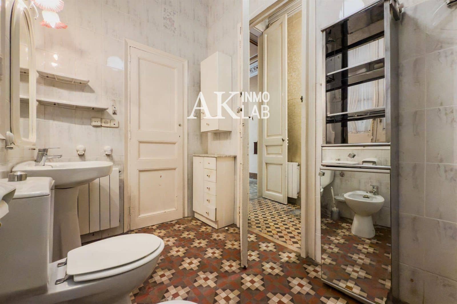 Piso de 3 habitaciones en Barcelona ciudad en venta - 1.570.000 € (Ref: 9646196)