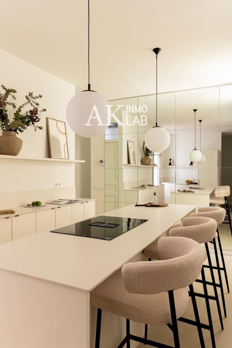 2 sovrum Lägenhet till salu i Barcelona stad - 515 000 € (Ref: 9646201)