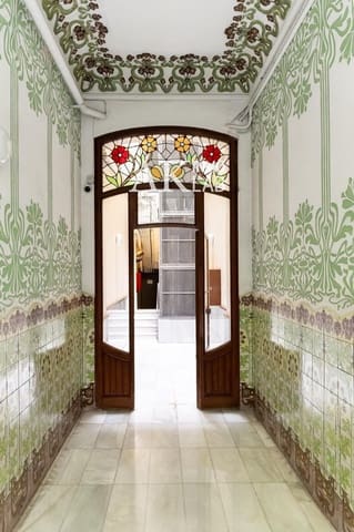 2 sovrum Lägenhet till salu i Sant Antoni, Barcelona stad - 515 000 € (Ref: 9646201)