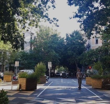 Commercial for sale in Sant Antoni, Barcelona city - € 355,000 (Ref: 9646202)