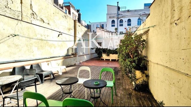 Flat for sale in El Raval, Barcelona city - € 930,000 (Ref: 9646203)