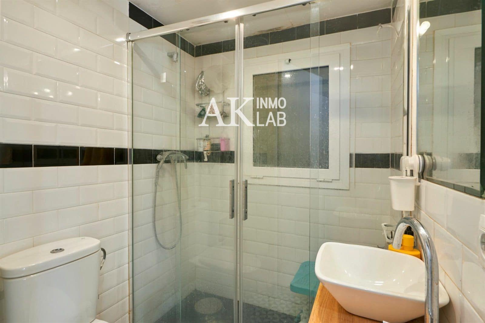 1 sypialnia Mieszkanie na sprzedaż w Miasto Barcelona - 179 000 € (Ref: 9646204)