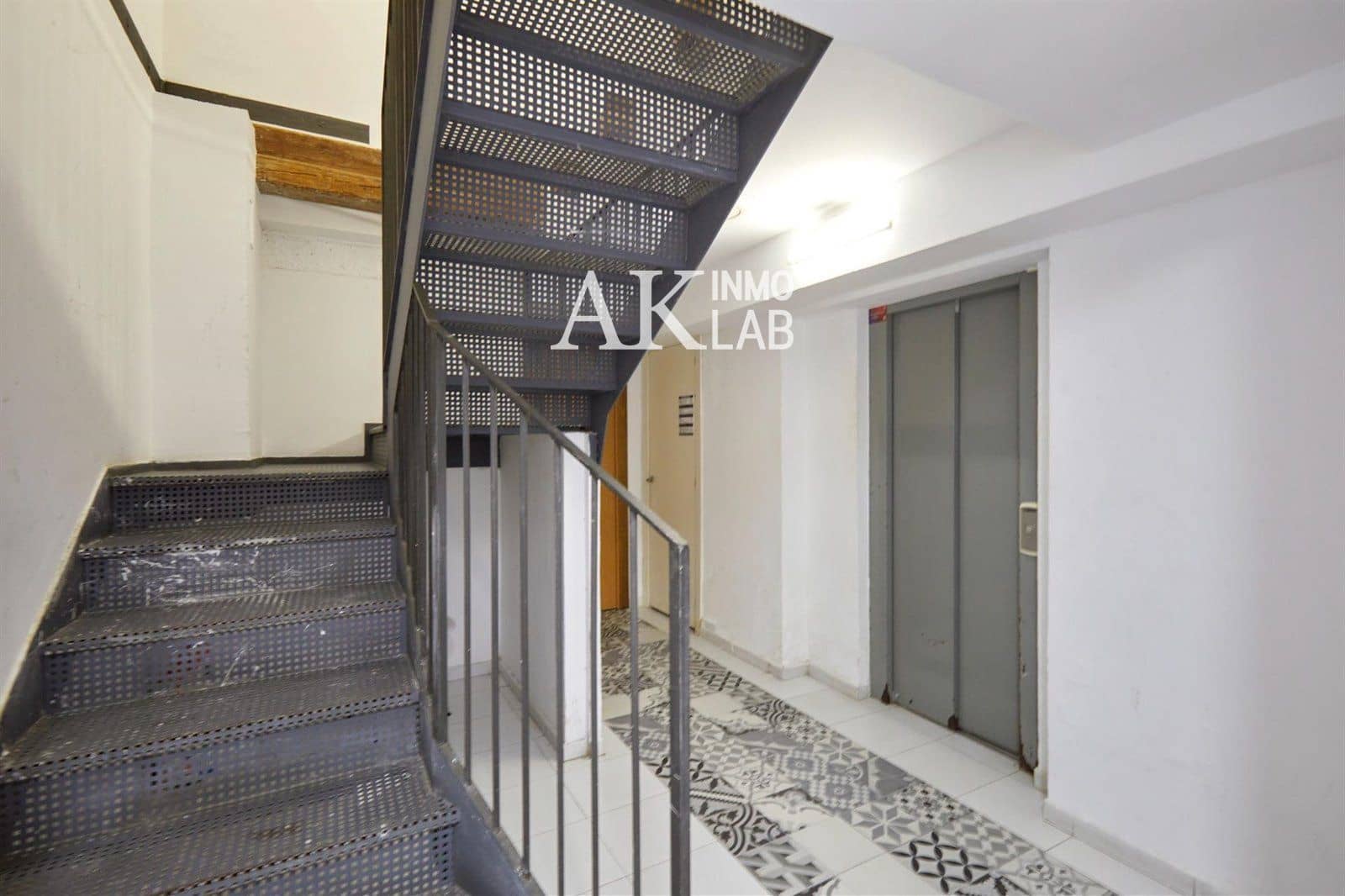 1 sypialnia Mieszkanie na sprzedaż w Miasto Barcelona - 179 000 € (Ref: 9646204)