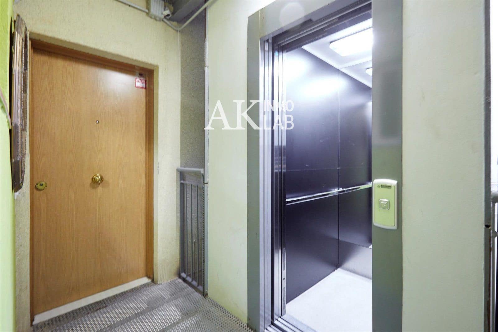 1 sypialnia Mieszkanie na sprzedaż w Miasto Barcelona - 179 000 € (Ref: 9646204)