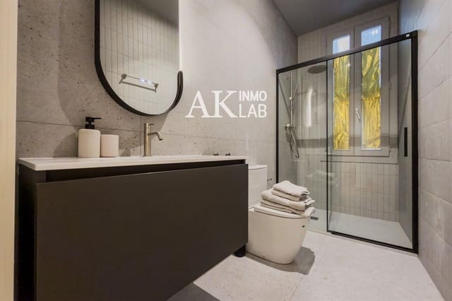 3 quarto Apartamento para venda em Barcelona cidade - 697 000 € (Ref: 9646210)