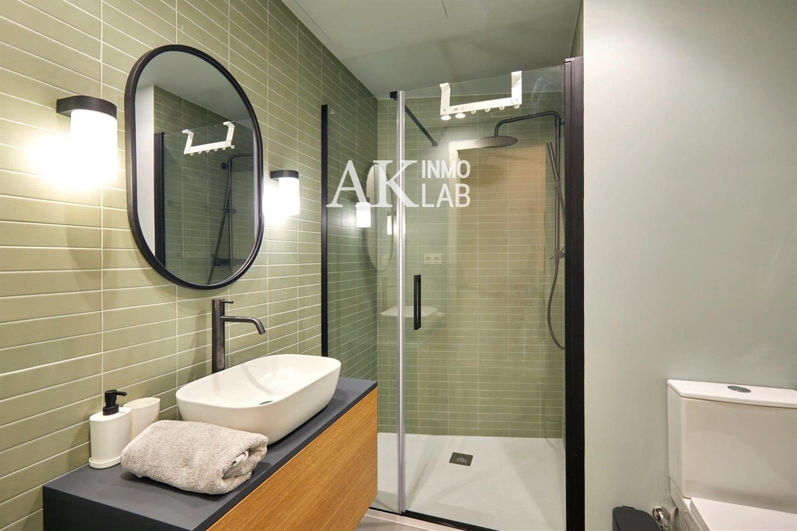 3 soveværelse Lejlighed til salg i Barcelona by - € 789.000 (Ref: 9646211)