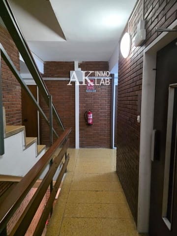 Kaupallinen vuokrattavana paikassa Eixample, Barcelona kaupunki - 850 € (Ref: 9646219)