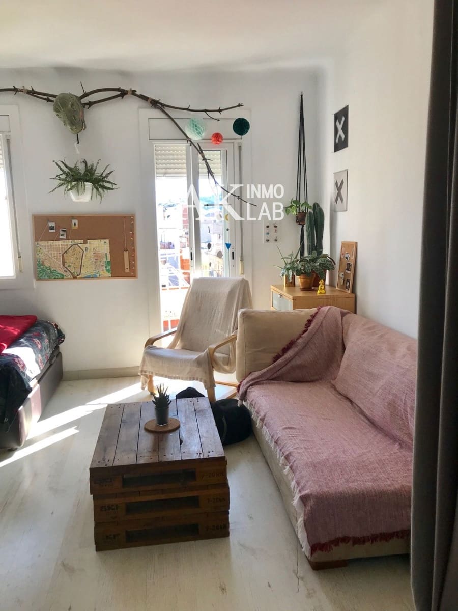 1 sovrum Lägenhet till salu i Barcelona stad - 175 000 € (Ref: 9675980)