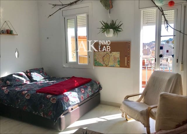 1 sovrum Lägenhet till salu i Barcelona stad - 175 000 € (Ref: 9675980)