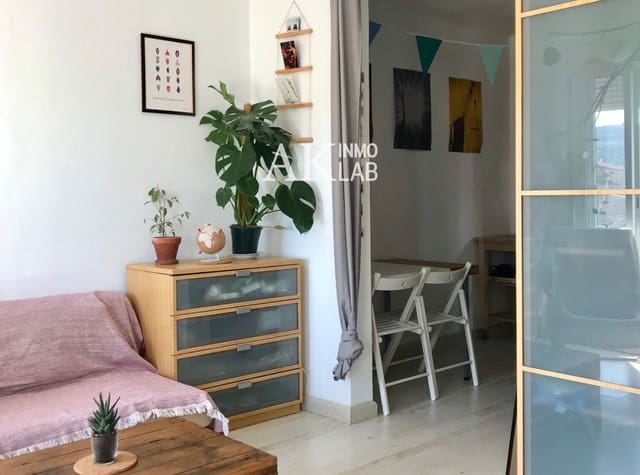 1 sovrum Lägenhet till salu i Barcelona stad - 175 000 € (Ref: 9675980)