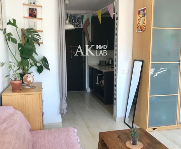 1 sovrum Lägenhet till salu i Barcelona stad - 175 000 € (Ref: 9675980)