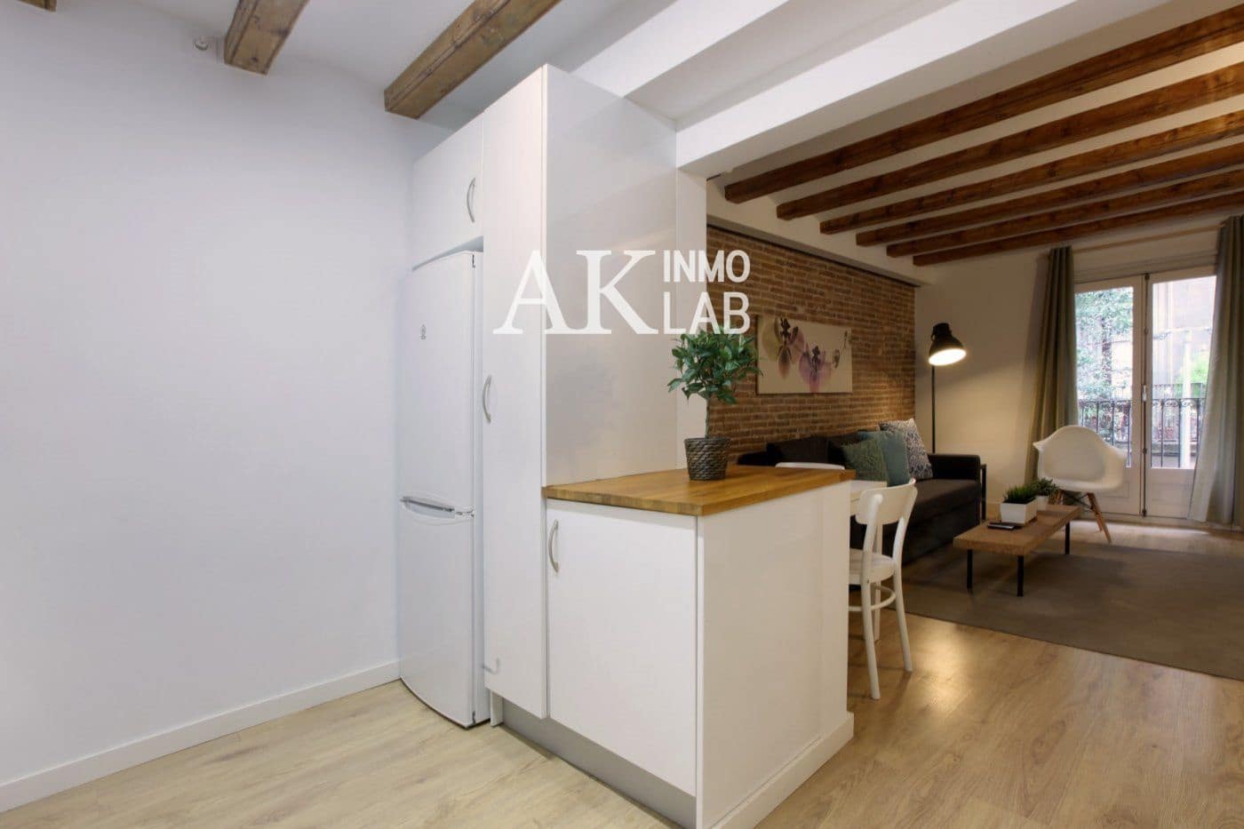 2 slaapkamer Flat te koop in Barcelona stad - € 310.000 (Ref: 9676508)