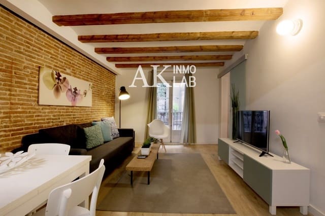 2 slaapkamer Flat te koop in El Barri Gòtic, Barcelona stad - € 310.000 (Ref: 9676508)