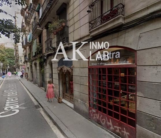 Local Commercial à louer à El Raval, Barcelone ville - 1 300 € (Ref: 9694277)