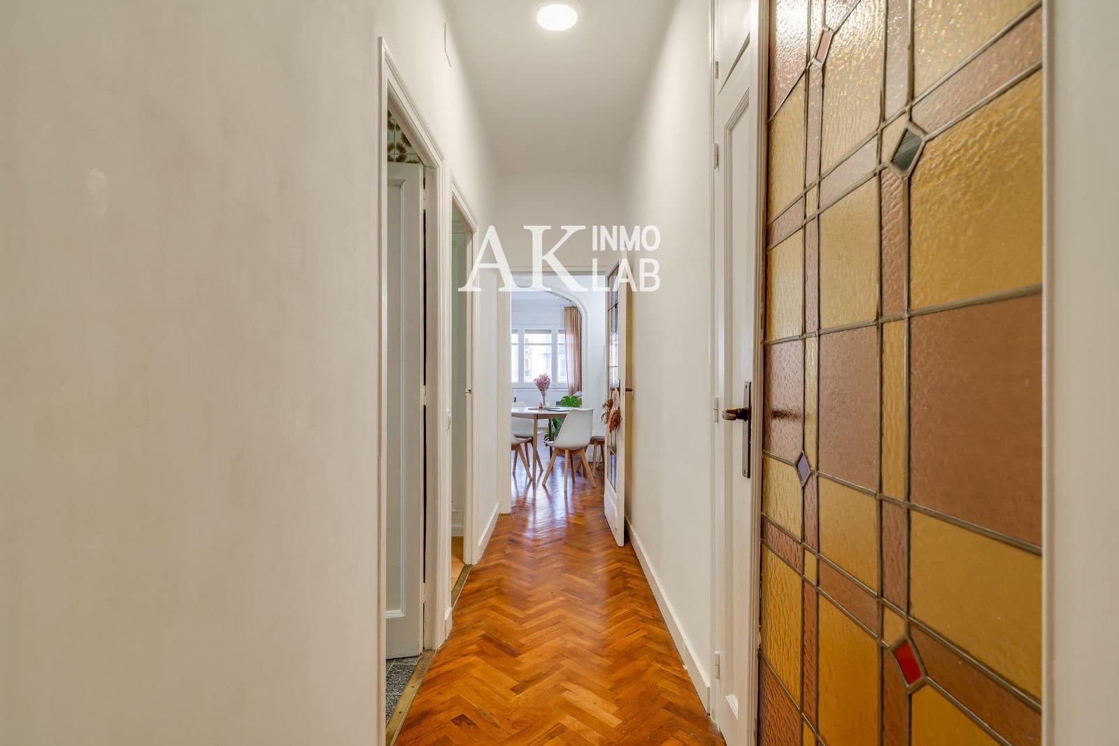 Piso de 3 habitaciones en Barcelona ciudad en venta - 470.000 € (Ref: 9708178)