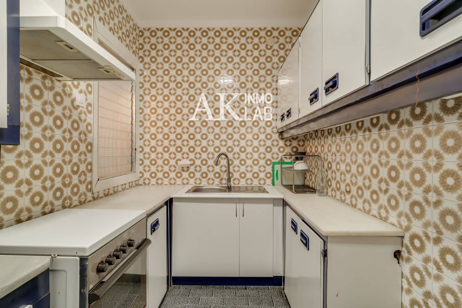 Piso de 3 habitaciones en Barcelona ciudad en venta - 470.000 € (Ref: 9708178)