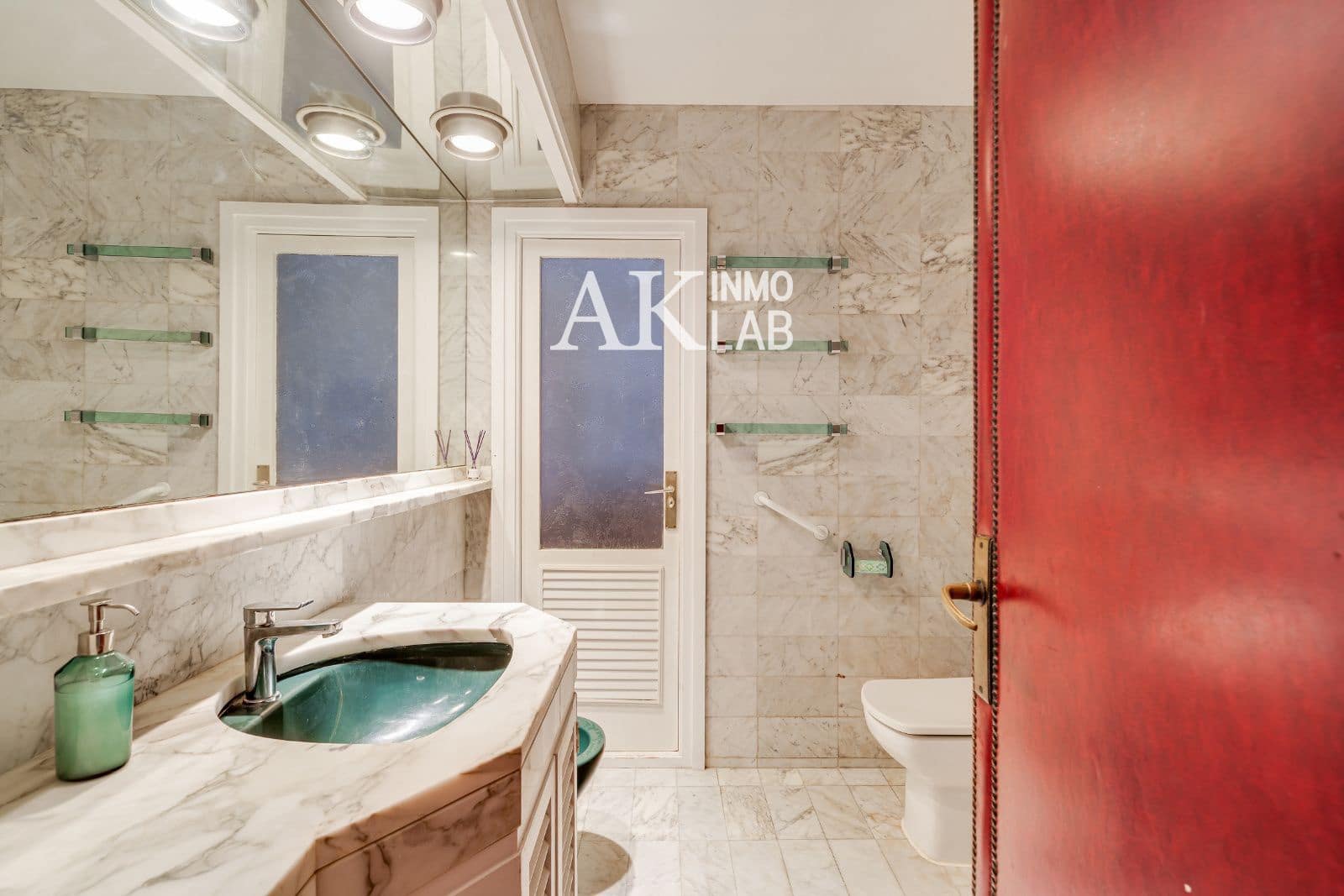 Piso de 3 habitaciones en Barcelona ciudad en venta - 470.000 € (Ref: 9708178)