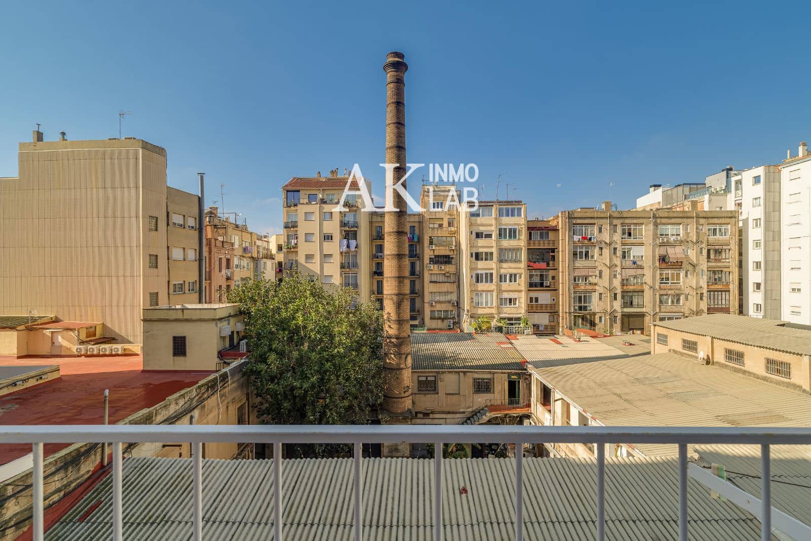 Piso de 3 habitaciones en Barcelona ciudad en venta - 470.000 € (Ref: 9708178)