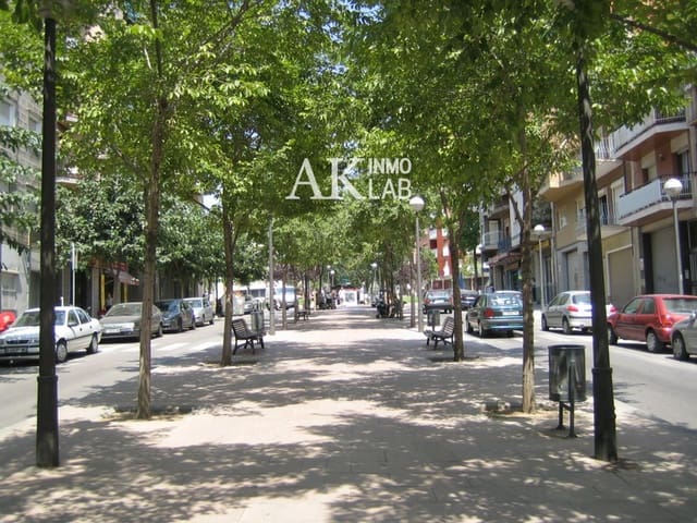 Byggetomt til salgs i L'Hospitalet de Llobregat - € 550 000 (Ref: 9713889)