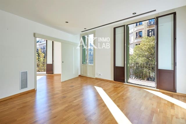 2 makuuhuone Asunto myytävänä paikassa Barcelona kaupunki - 640 000 € (Ref: 9715678)