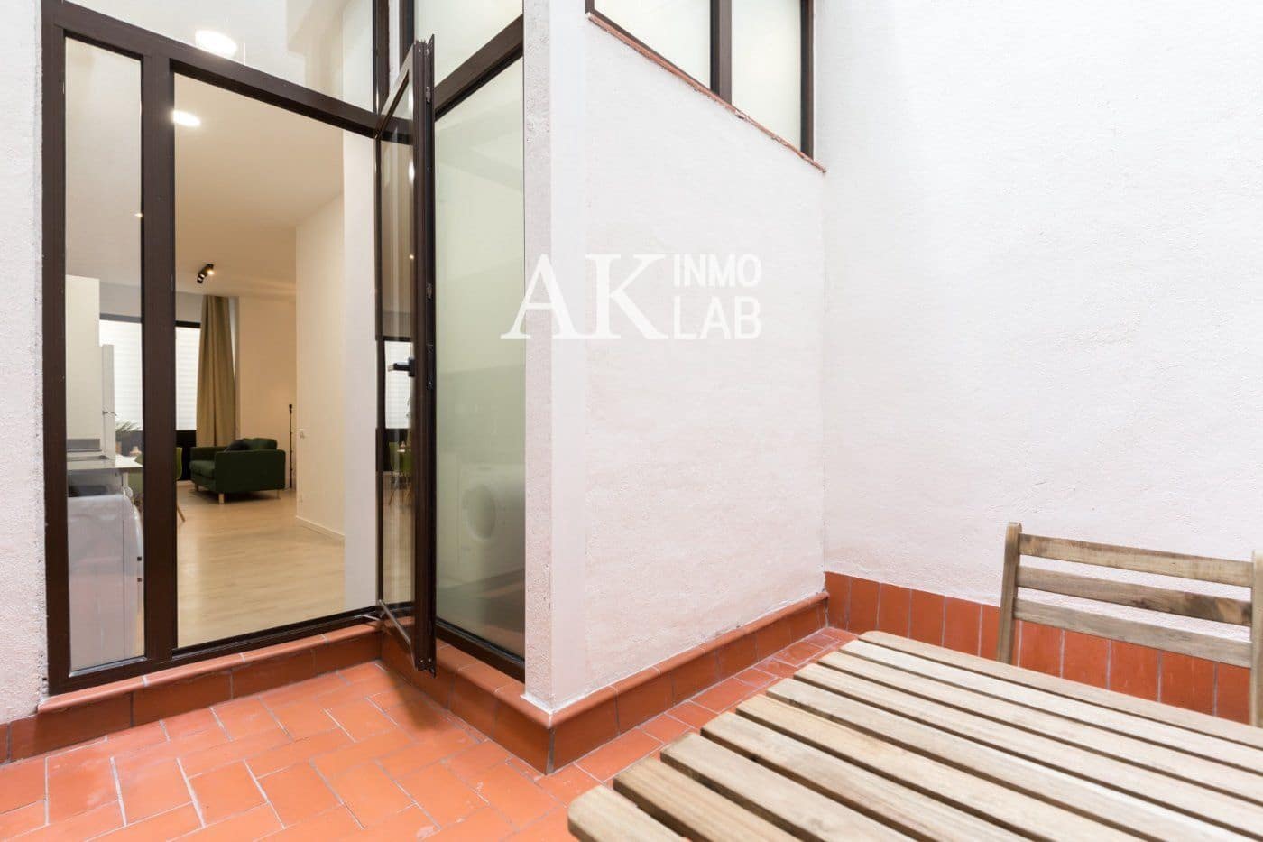 Piso en Barcelona ciudad en venta - 256.400 € (Ref: 9730841)