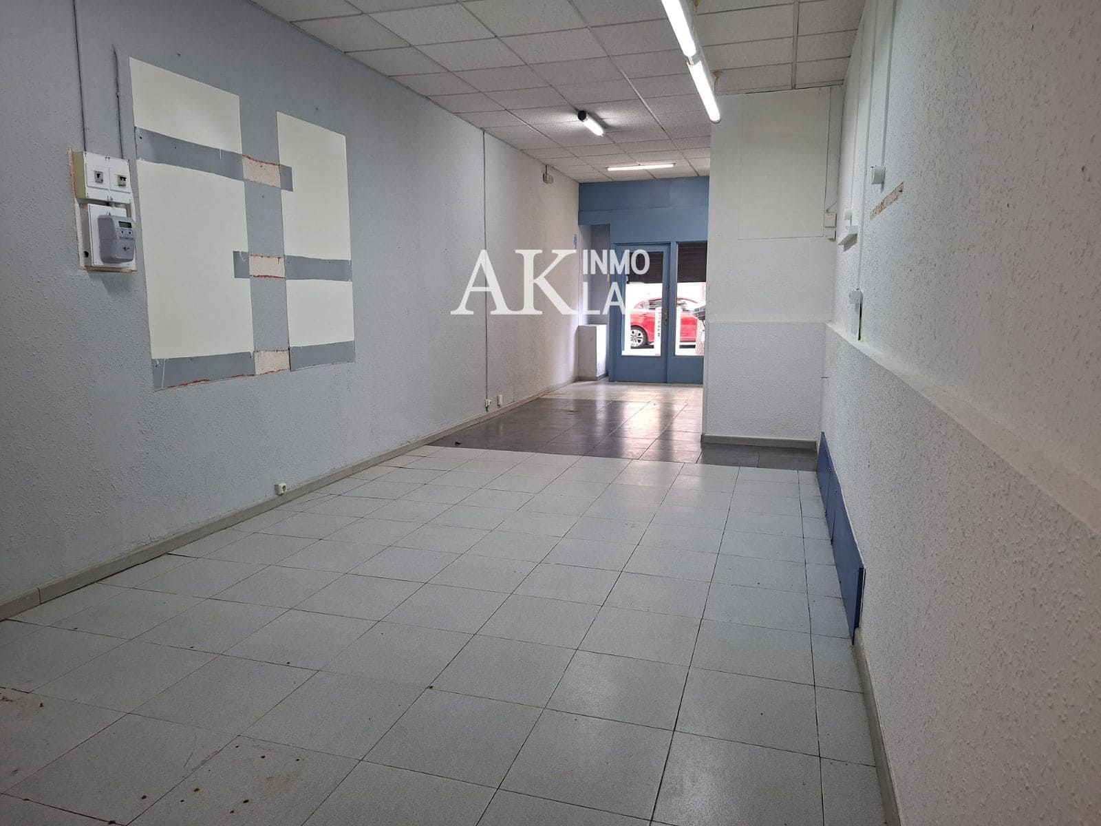 Local Commercial à louer à Barcelone ville - 890 € (Ref: 9740214)