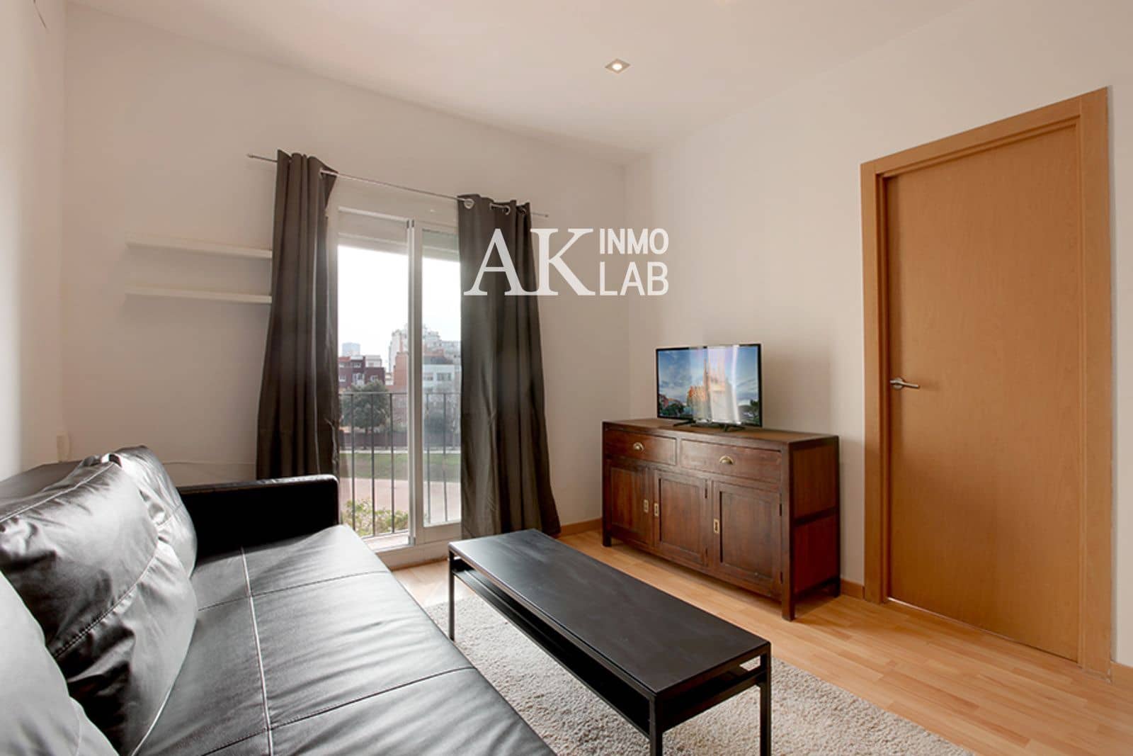 2 soveværelse Lejlighed til salg i L'Hospitalet de Llobregat - € 195.000 (Ref: 9758261)