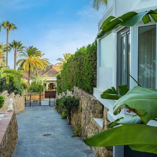 5 soveværelse Villa til salg i Marbella med swimmingpool garage - € 3.490.000 (Ref: 9543948)